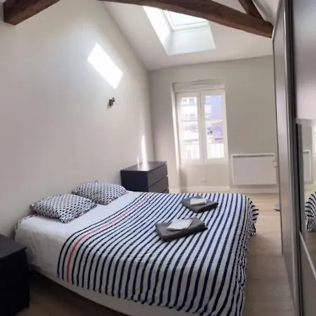 Maison En Duplex Avec Parking Prive Hébergement de vacances